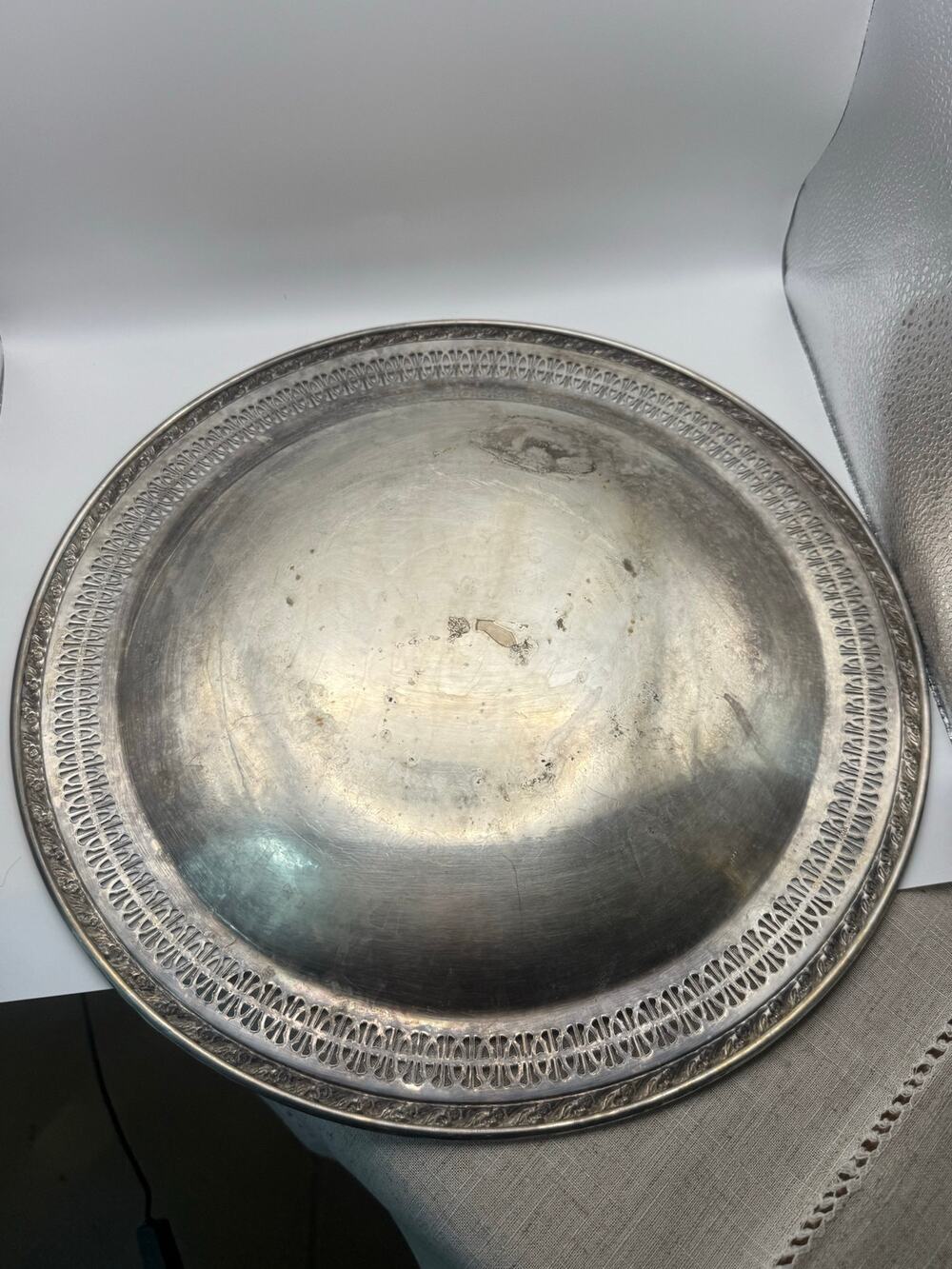 Vintage Wm Rogers & Son Silverplate Round Tray Spring Flower Pierced Rim